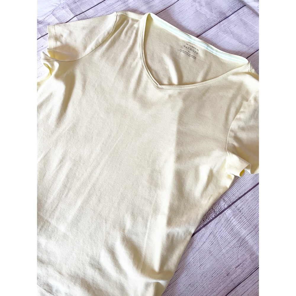 Talbots lemon π yellow v-neck Pima cotton T-shirt - Picture 4 of 6